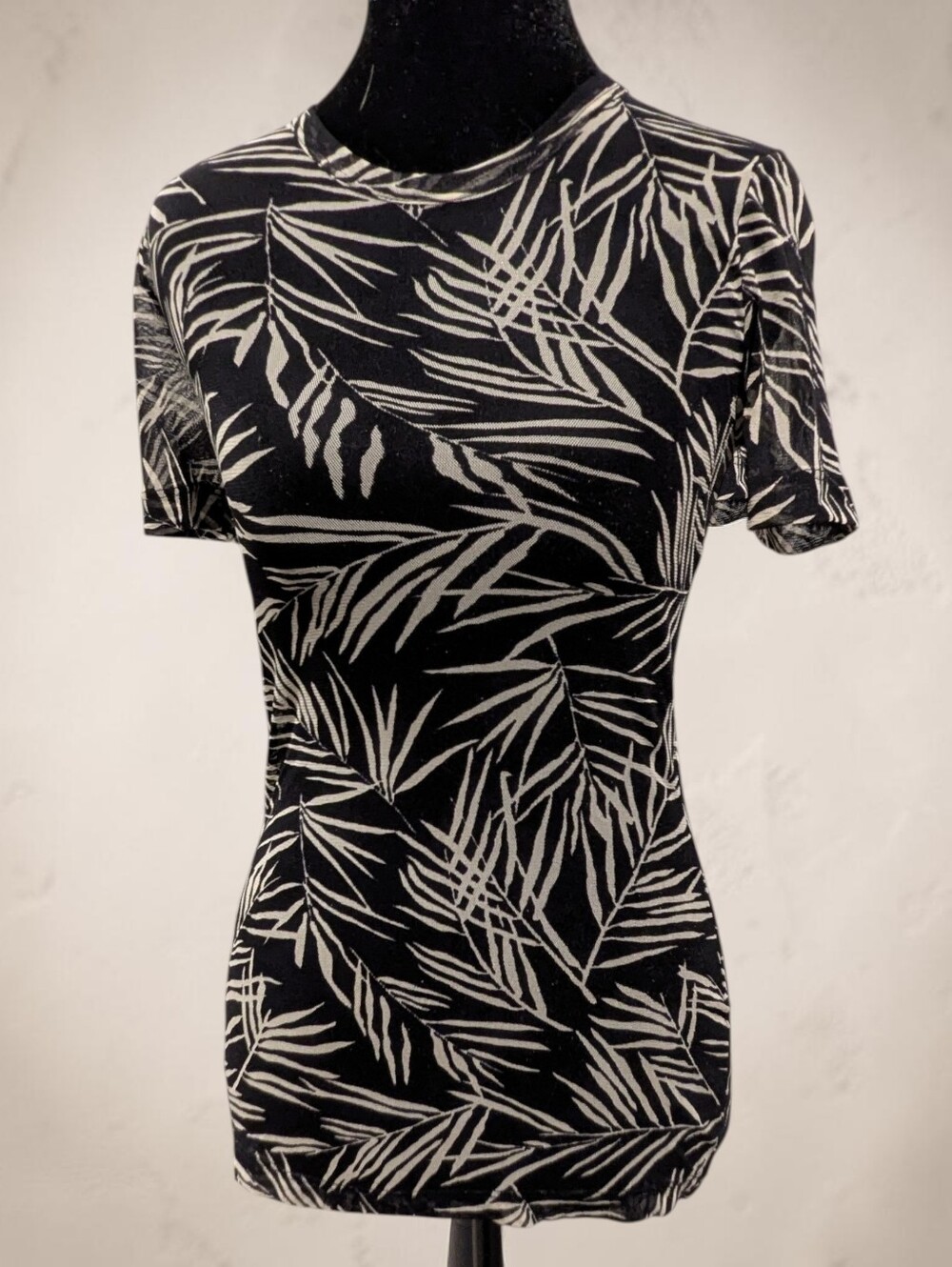 Tropical Mesh Top